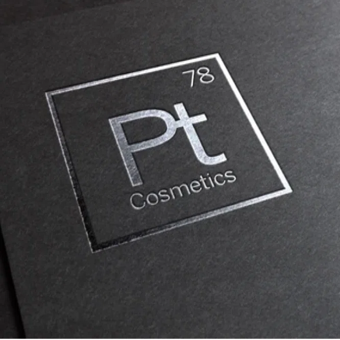 Platinum Deluxe Logo
