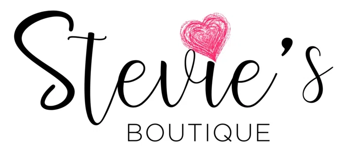 Stevies Boutique Logo